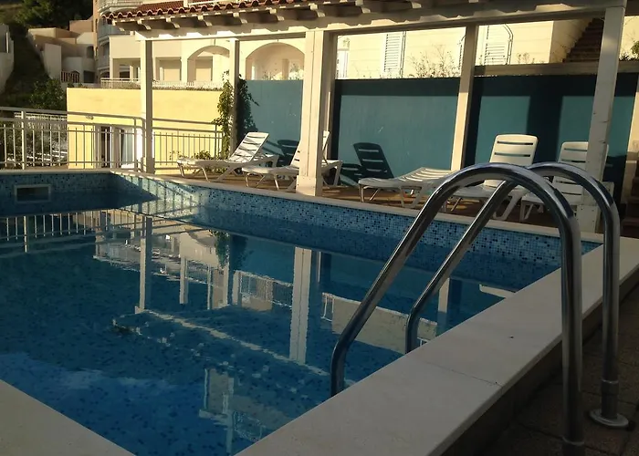 Appartement Ambiente Mit Pool *