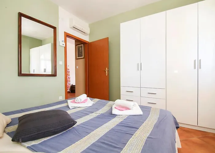 Ambiente Mit Pool Appartement Mimice